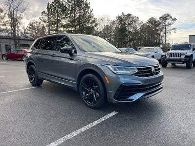 2023 Volkswagen Tiguan SE R-Line Black