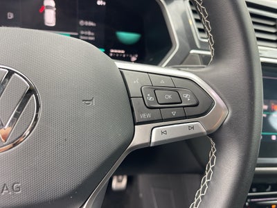 2023 Volkswagen Tiguan SE R-Line Black