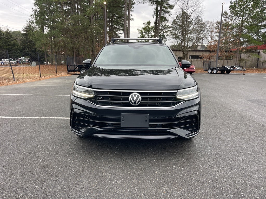 2023 Volkswagen Tiguan SE R-Line Black