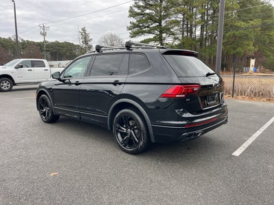 2023 Volkswagen Tiguan SE R-Line Black