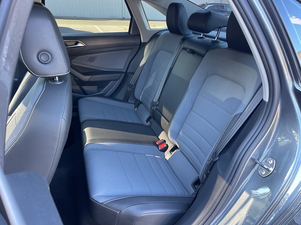 2025 Volkswagen Jetta SE