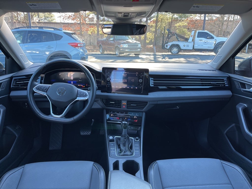 2025 Volkswagen Jetta SE