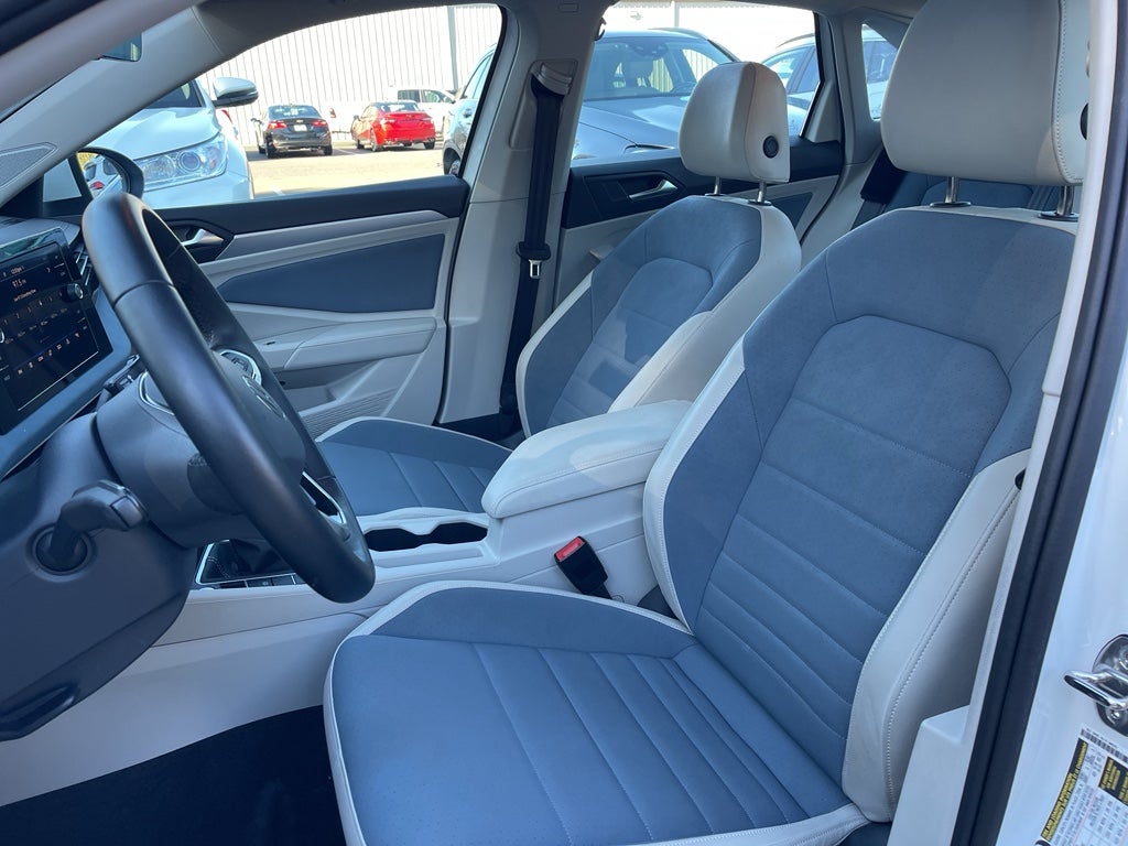 2025 Volkswagen Jetta SE