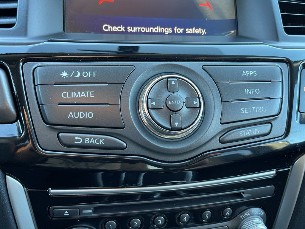 2020 Nissan Pathfinder S