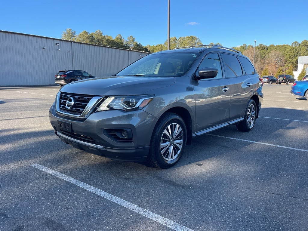 2020 Nissan Pathfinder S