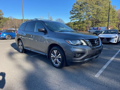 2020 Nissan Pathfinder S