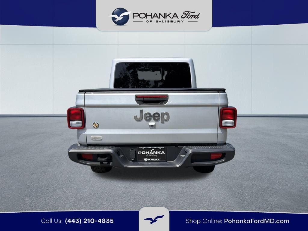 2023 Jeep Gladiator Overland