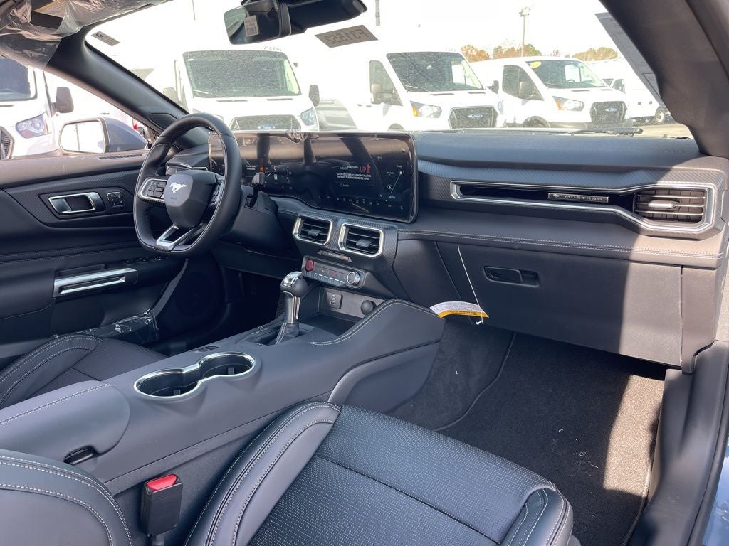 2025 Ford Mustang EcoBoost Premium