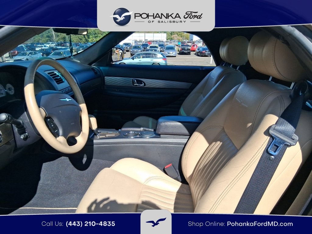 2004 Ford Thunderbird Base