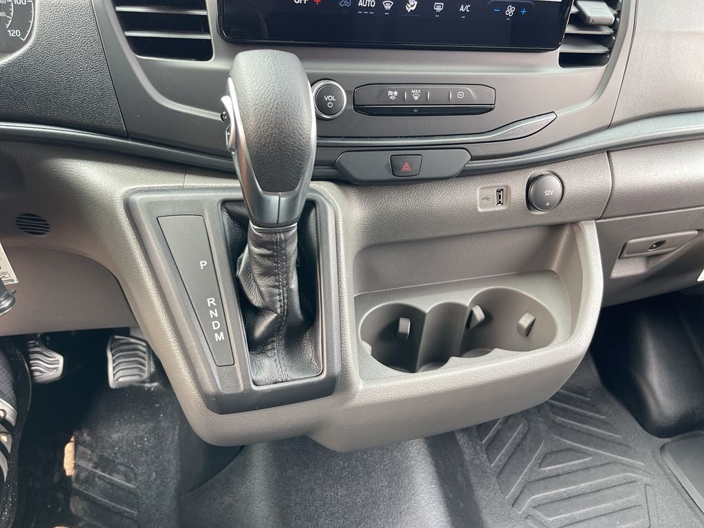 2025 Ford Transit-350 XL