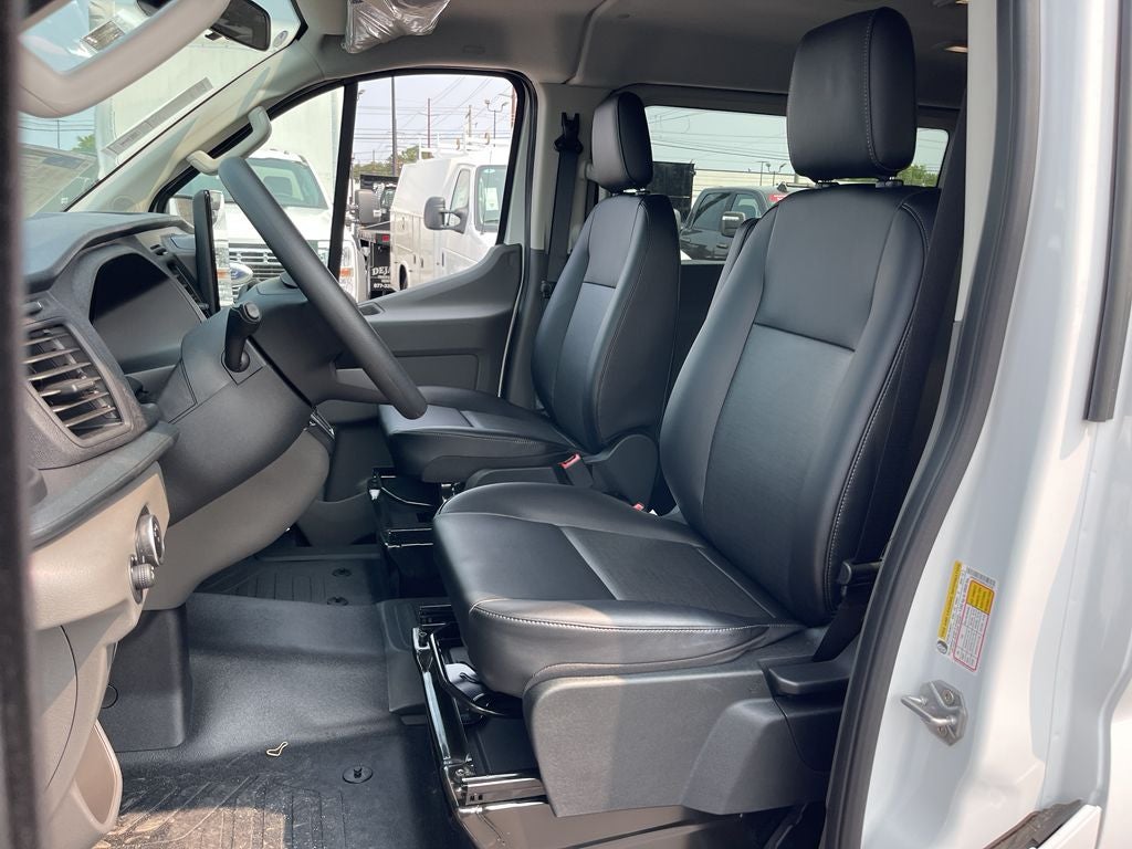 2025 Ford Transit-350 XL