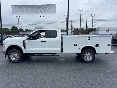 2025 Ford F-350SD XL 9' KNAPHEIDE SERVICE BODY