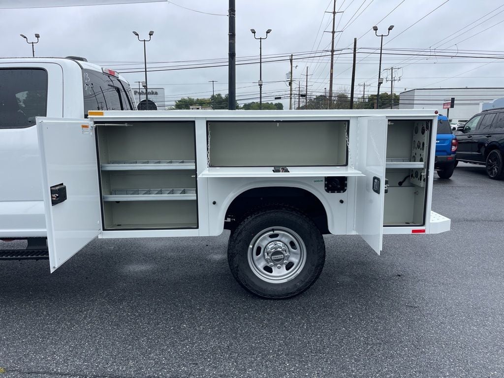 2025 Ford F-350SD XL 9' KNAPHEIDE SERVICE BODY