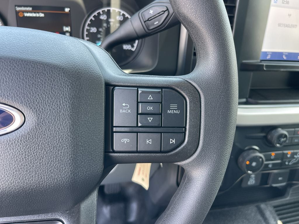 2025 Ford F-550SD XL 16' Supreme Box Truck DRW