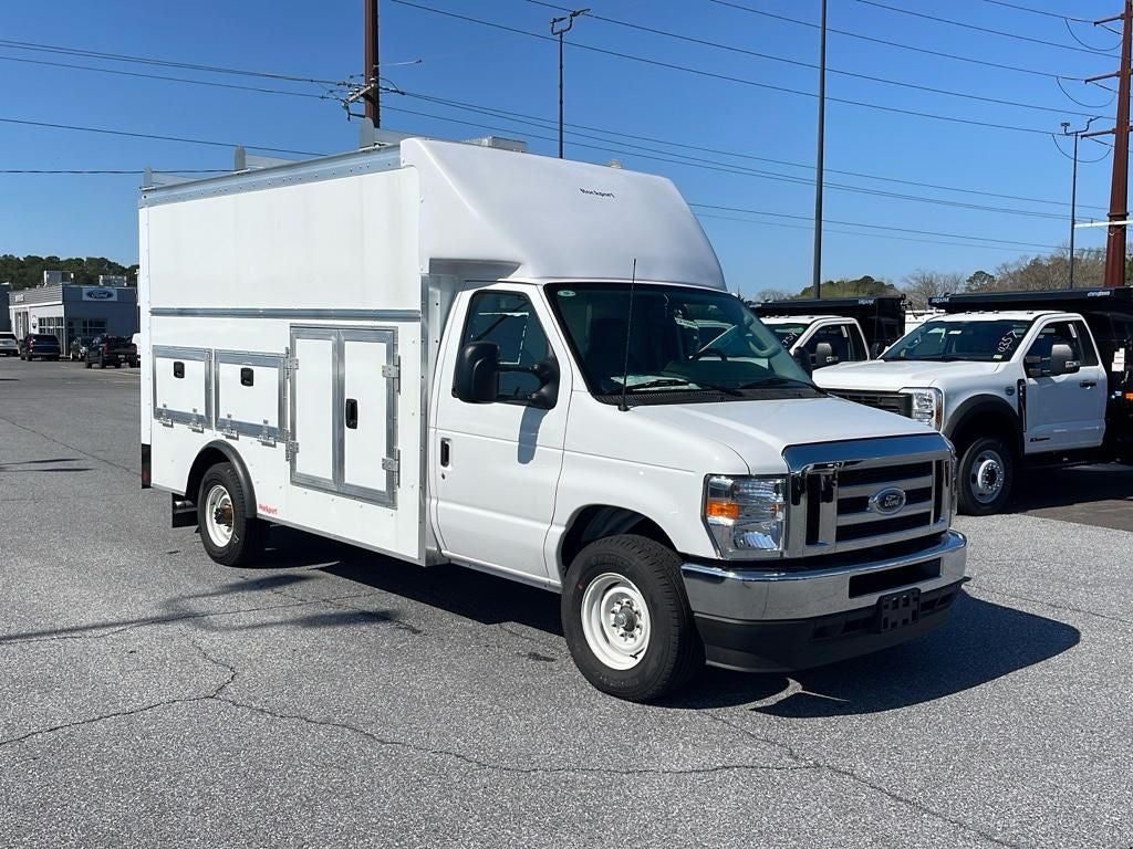 2025 Ford E-350SD Base 12' Workport Cutaway