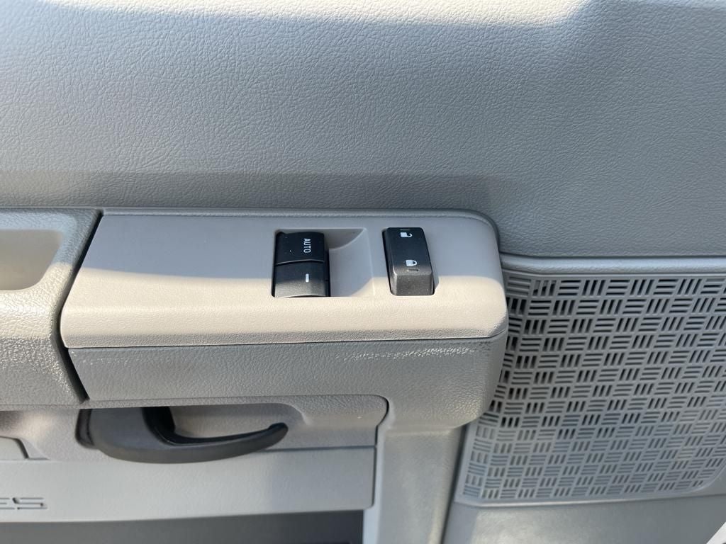 2025 Ford E-350SD Base 14' Box Truck w/ Ramp Cutaway