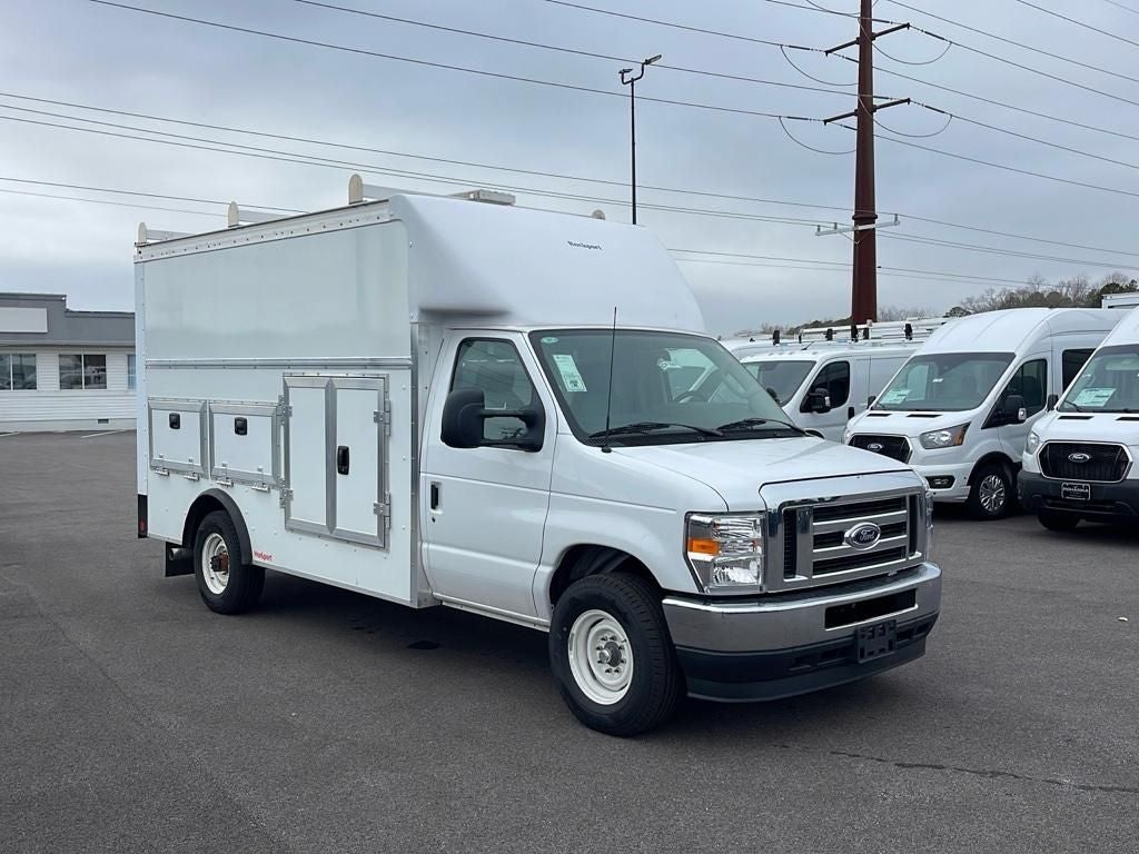 2025 Ford E-350SD Base 12' Workport Cutaway