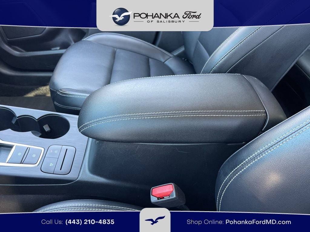 2021 Ford Escape SEL