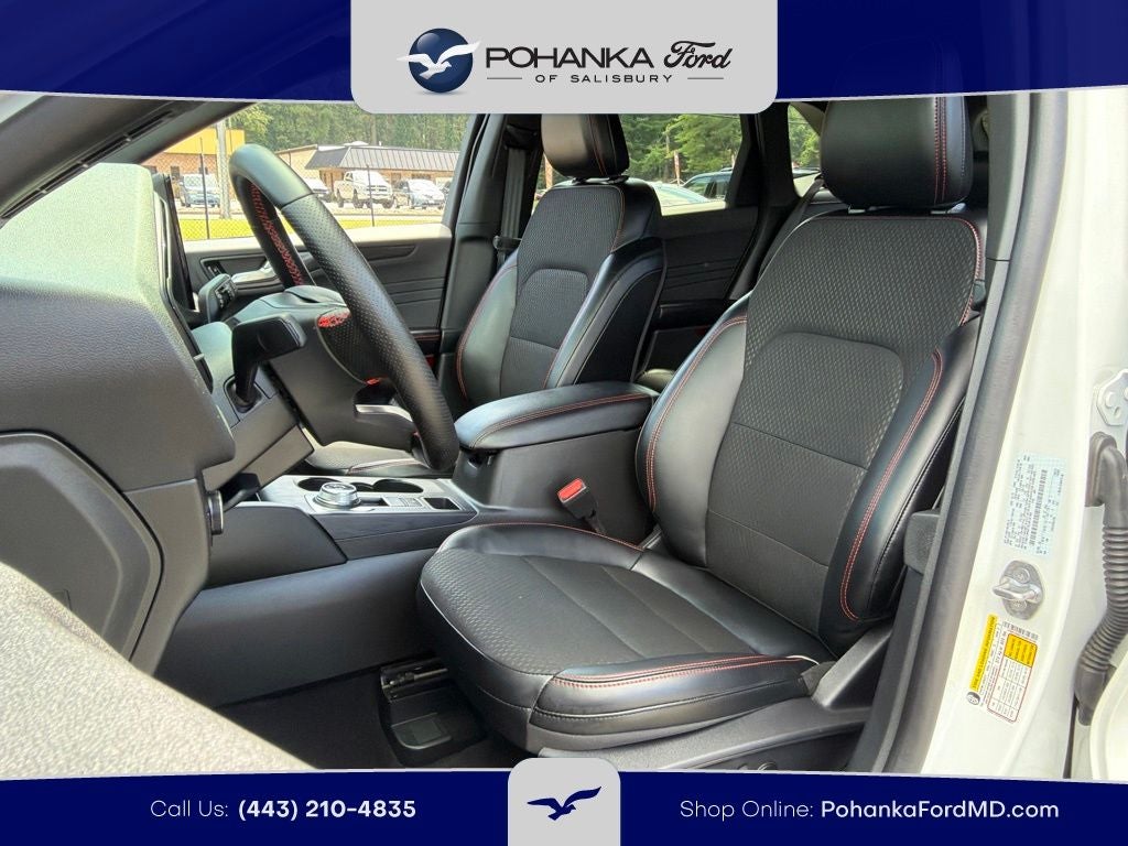 2025 Ford Escape Hybrid ST-Line Select