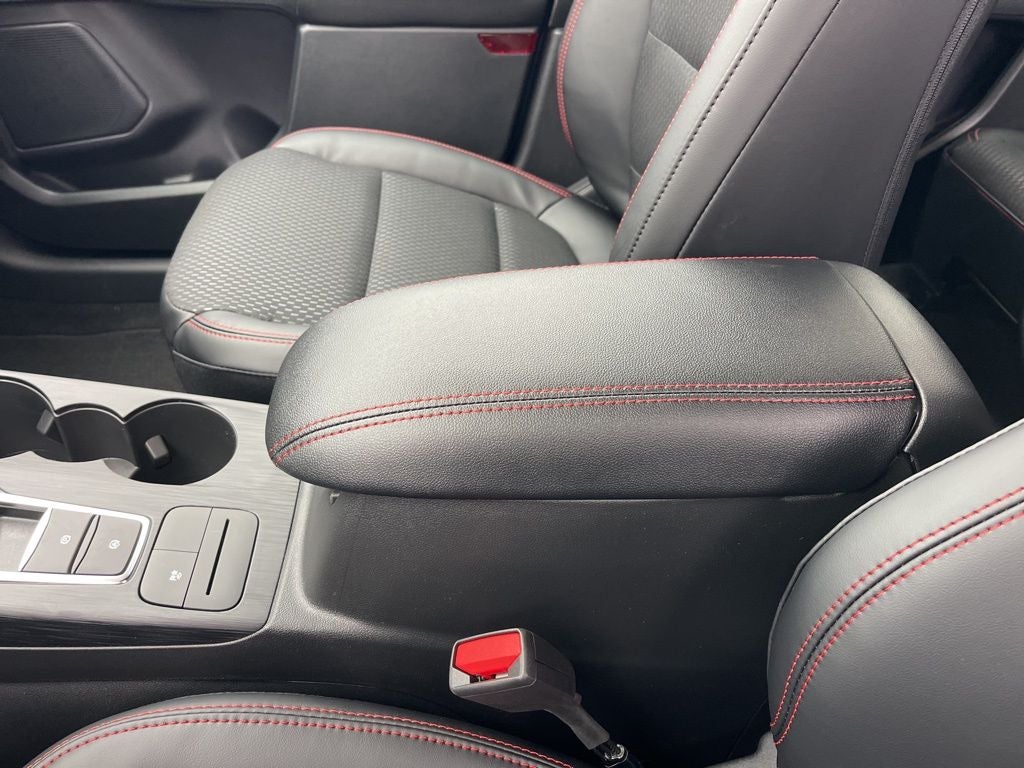 2026 Ford Escape Hybrid ST-Line Select