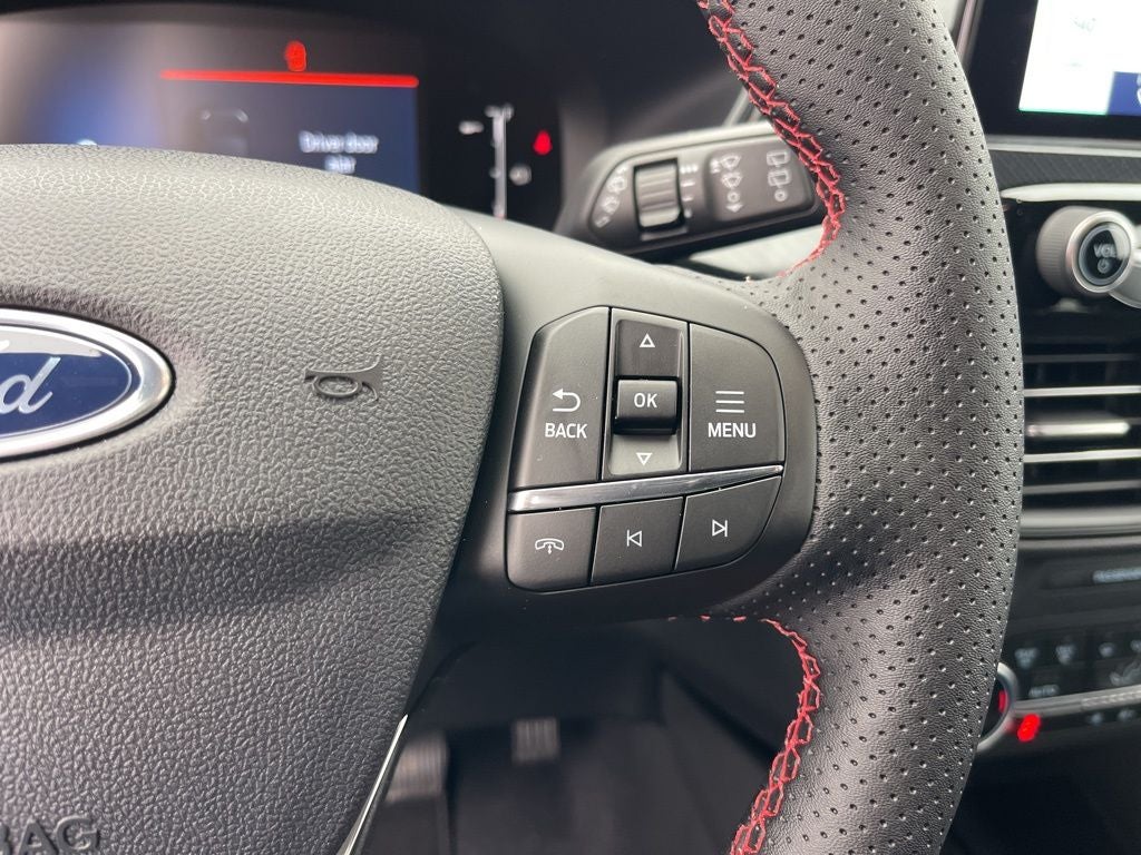 2026 Ford Escape Hybrid ST-Line Select