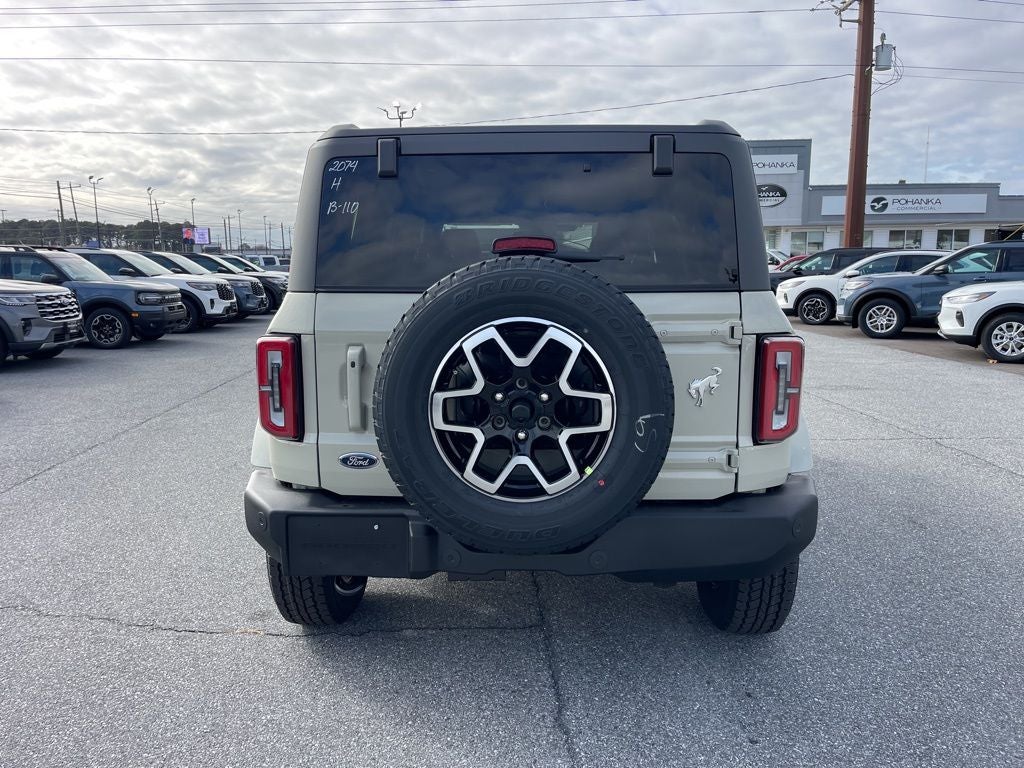 2025 Ford Bronco Outer Banks