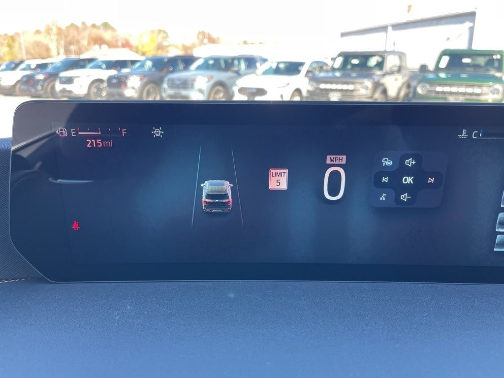 2025 Ford Expedition Tremor