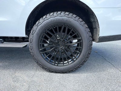 2027 Ford Expedition Tremor Trailhead