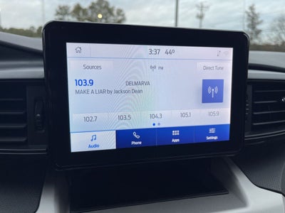 2022 Ford Explorer Base