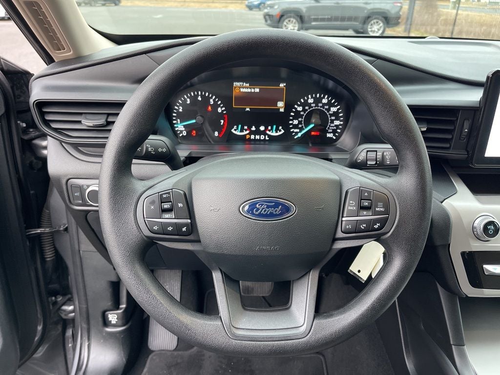 2022 Ford Explorer Base