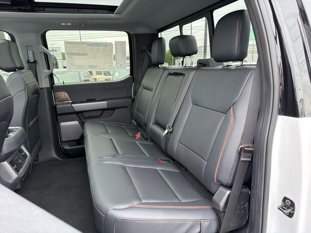 2026 Ford F-250SD Lariat Black Widow