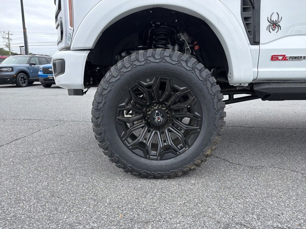 2026 Ford F-250SD Lariat Black Widow