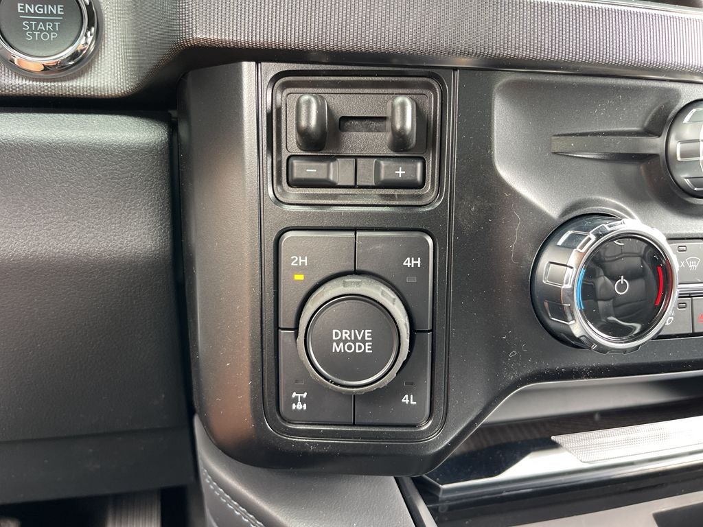 2025 Ford F-350SD Platinum