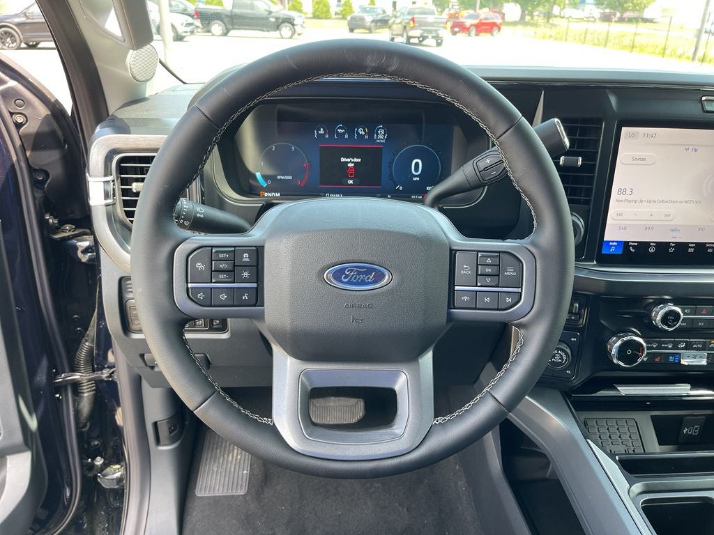 2025 Ford F-350SD Lariat