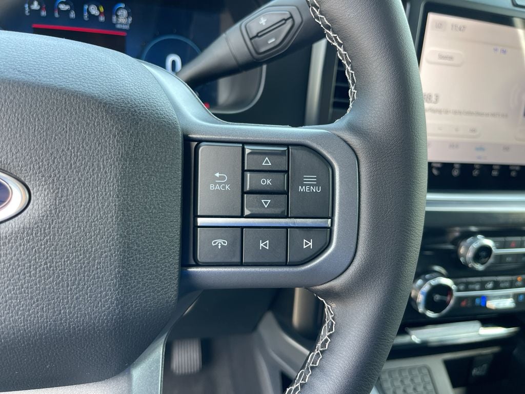 2025 Ford F-350SD Lariat