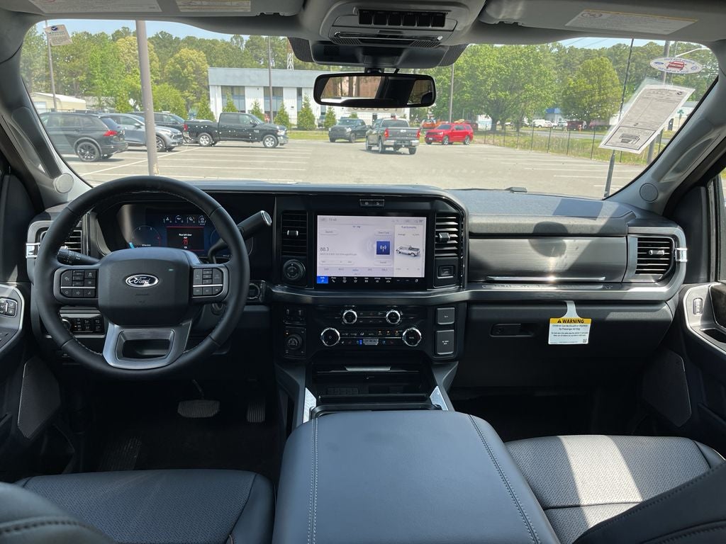 2025 Ford F-350SD Lariat