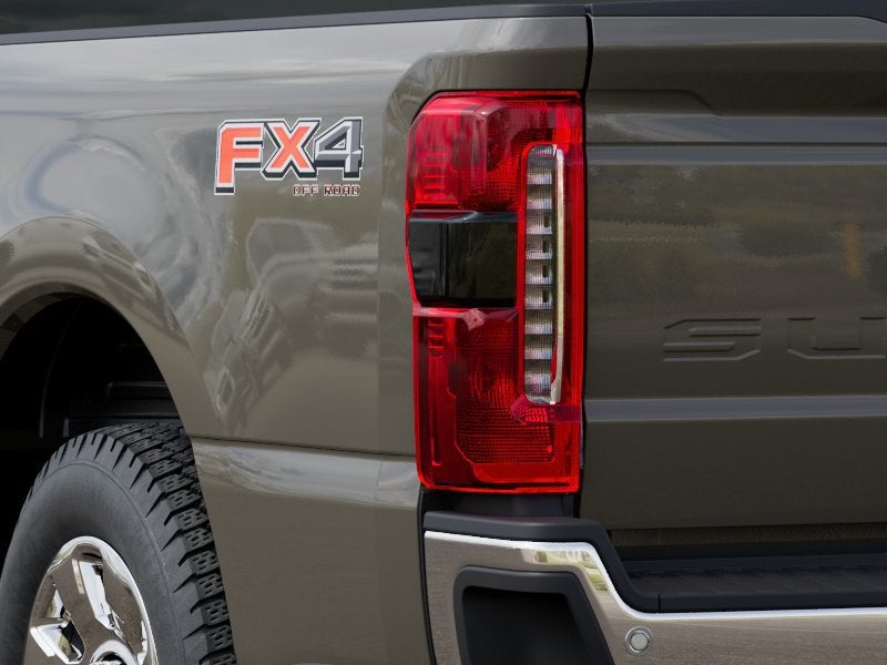 2027 Ford F-350SD Lariat