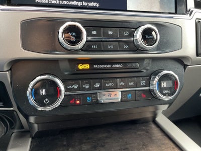 2022 Ford F-350SD Lariat