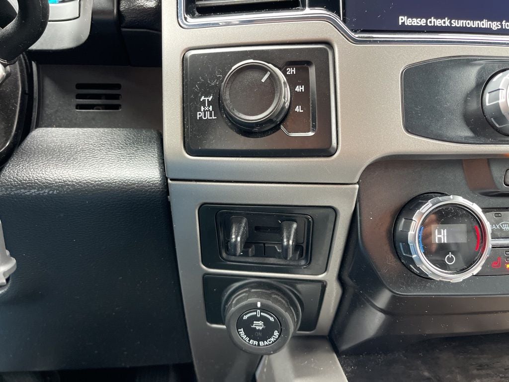 2022 Ford F-350SD Lariat