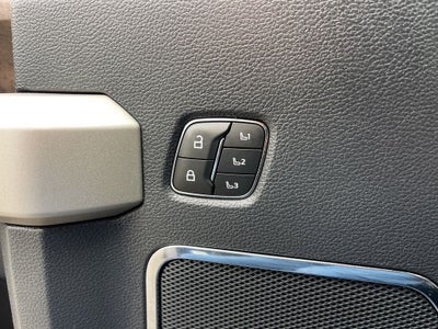 2022 Ford F-350SD Lariat