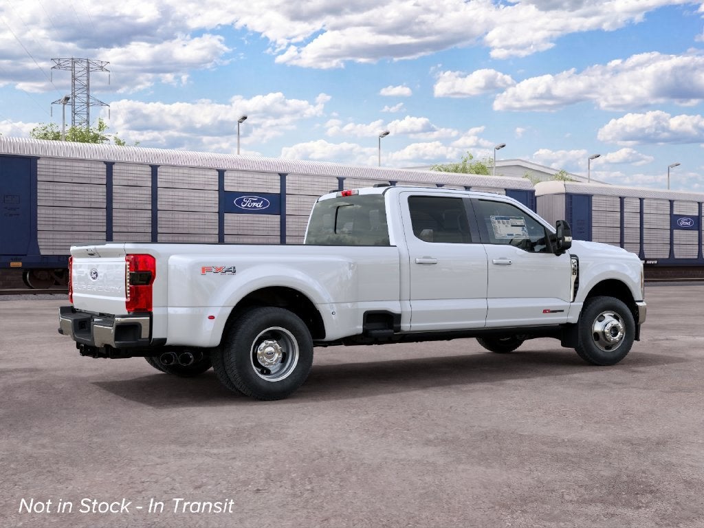 2027 Ford F-350SD Lariat DRW