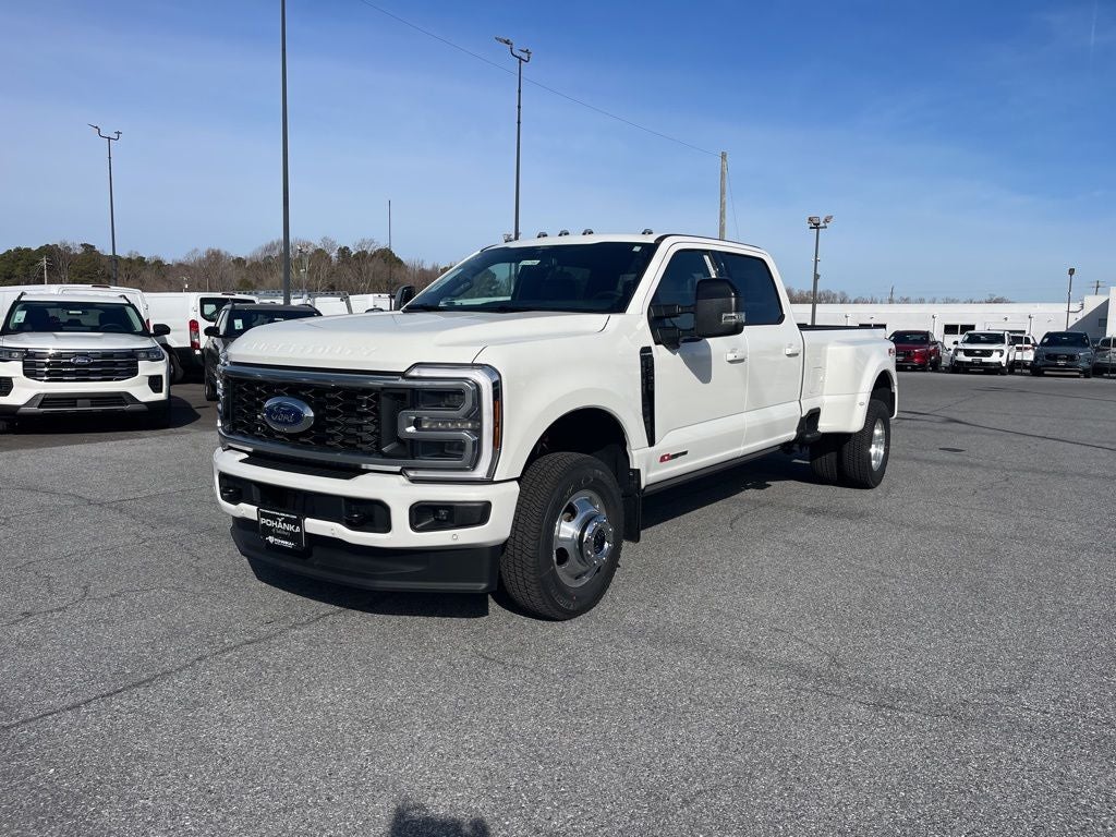 2026 Ford F-350SD Platinum DRW