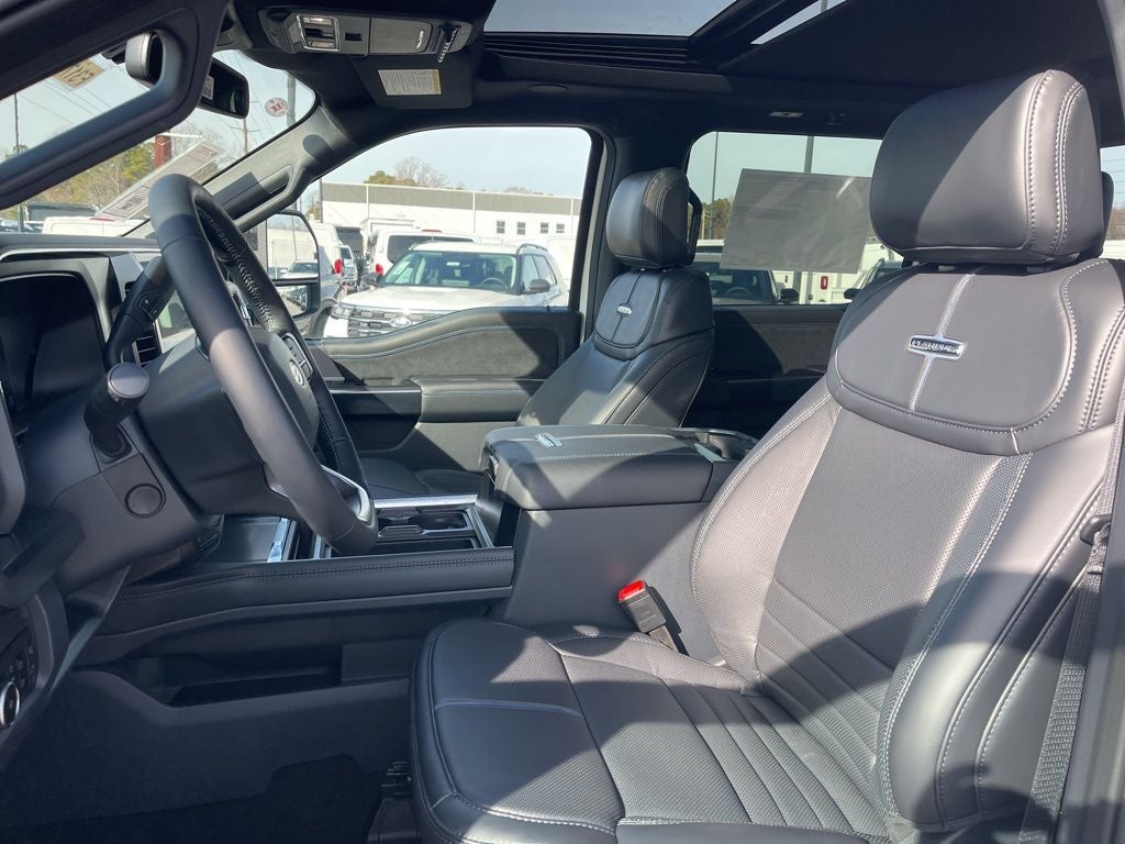 2026 Ford F-350SD Platinum DRW