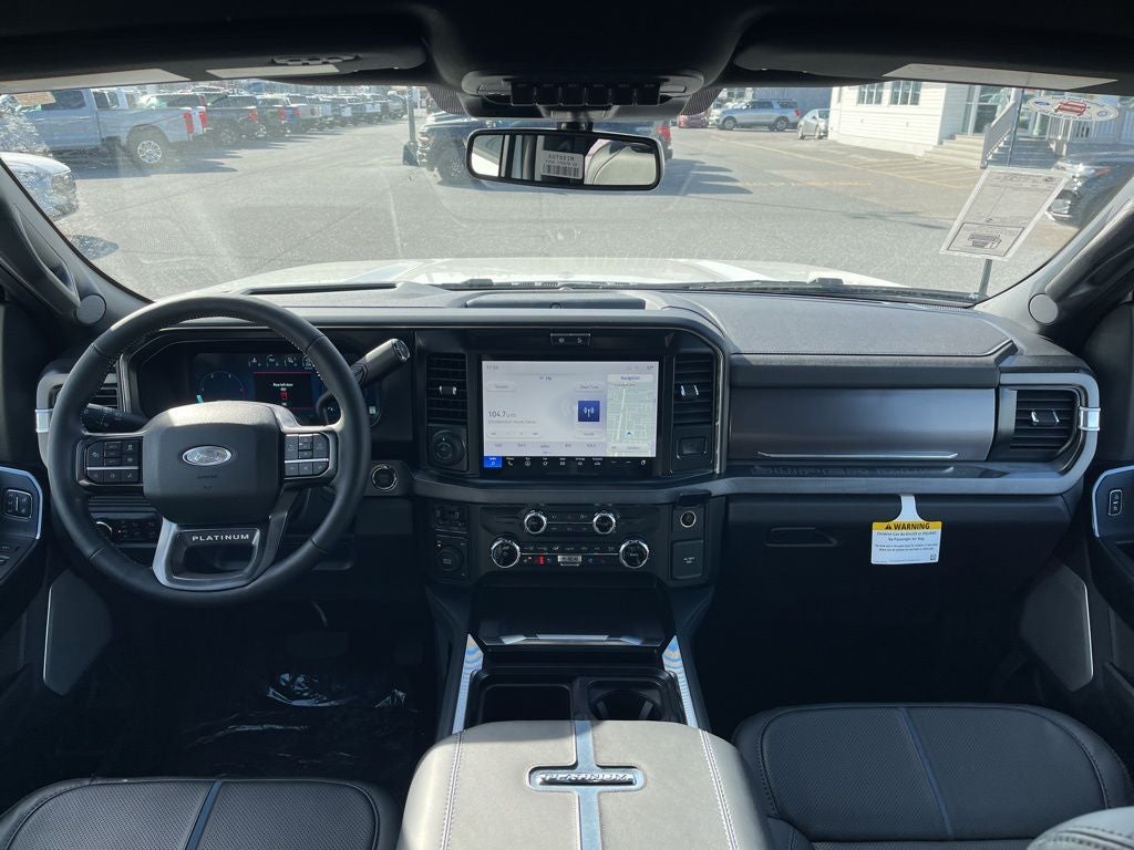 2026 Ford F-350SD Platinum DRW