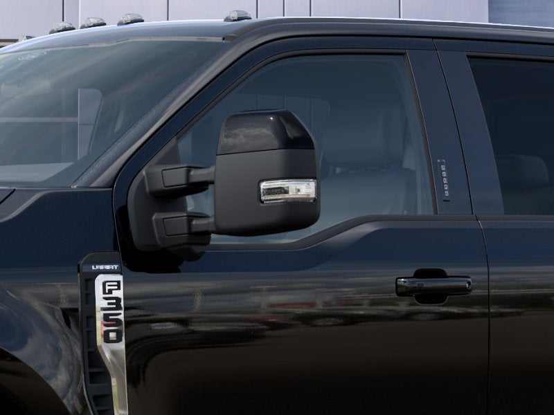 2027 Ford F-350SD Lariat DRW