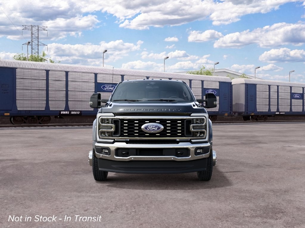 2027 Ford F-450SD Lariat DRW