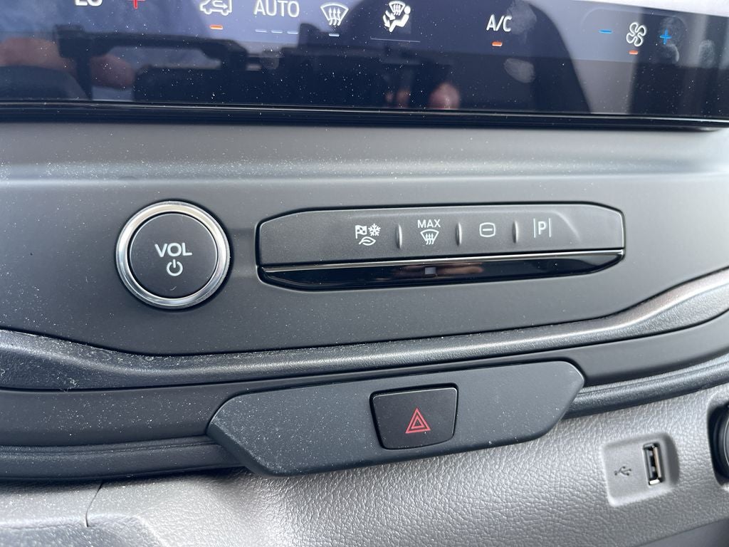 2025 Ford Transit-250 Base w/ Insulated Box