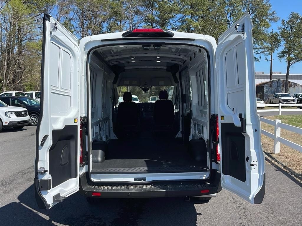 2025 Ford Transit-250 Base