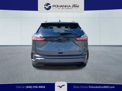 2022 Ford Edge SE