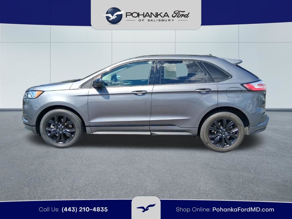 2022 Ford Edge SE